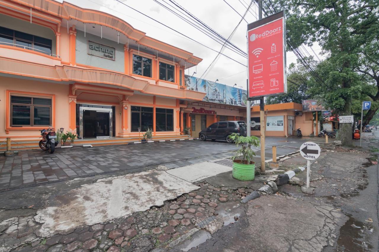 Reddoorz @ Achino Hotel Bandung Exterior foto