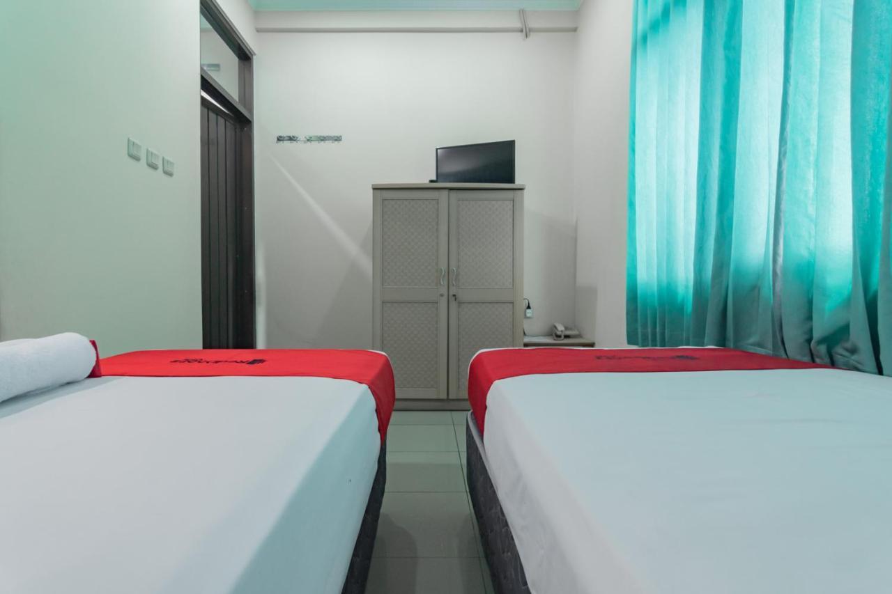 Reddoorz @ Achino Hotel Bandung Exterior foto